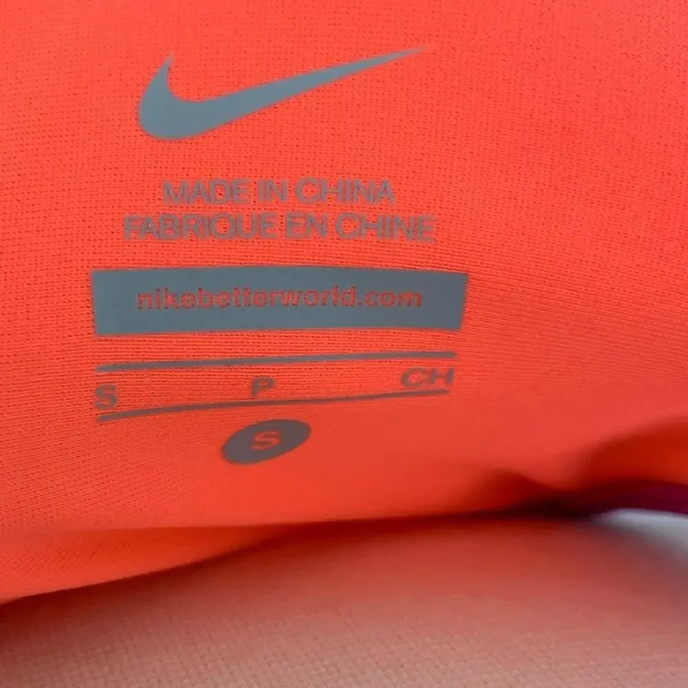 NIKE Workout Sleeveless Pink Mesh Top